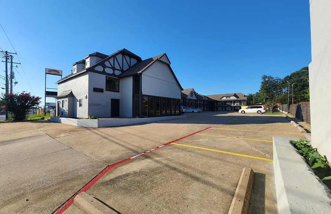 Americas Best Value Inn Longview-1